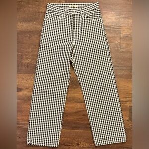 Levi’s Ribcage Straight Ankle in Black/White Gingham sz 27